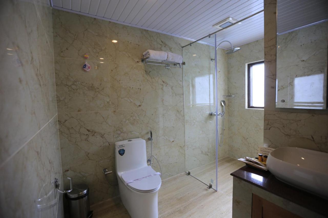 Phuntsho Khangsar Hotel Θίμφου Εξωτερικό φωτογραφία